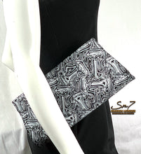 Load image into Gallery viewer, The Desiree Leather Clutch
